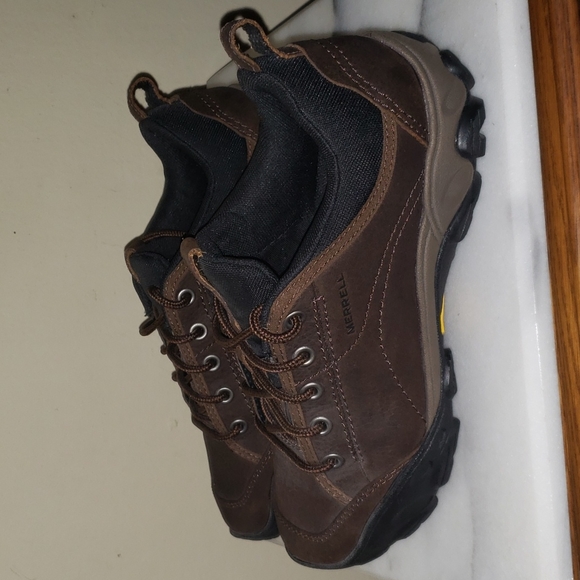 Merrells - Picture 4 of 8